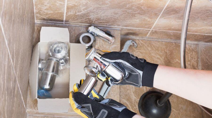 Expert Emergency Roof Repairs services in Hartford, SD